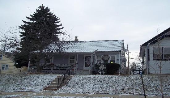 9447 West Lapham Street, West Allis, WI 53214 