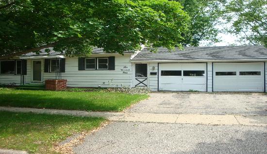 209 South Avenue, Edgerton, WI 53534 