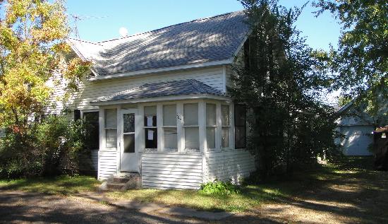 204 Church Hill Rd, Somerset, WI 54025 