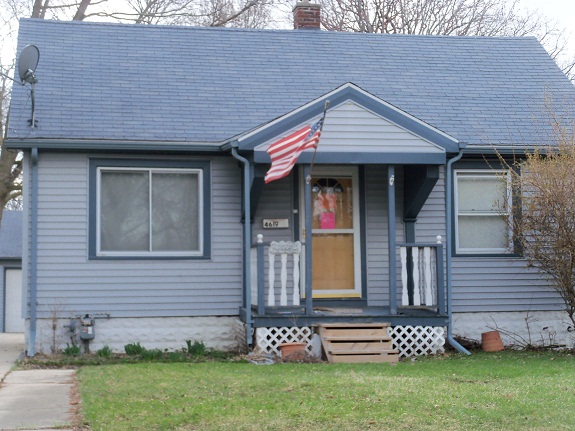 4619 River Park Blvd, Glendale, WI 53209 