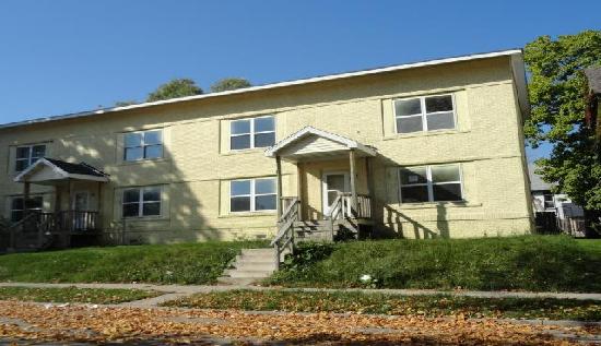 1526-1530 Superior St., Racine, WI 53402 