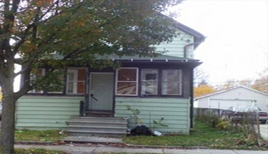 6602 15th Avenue, Kenosha, WI 53143 