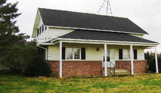 10889 West Springbrook, Antigo, WI 54409 