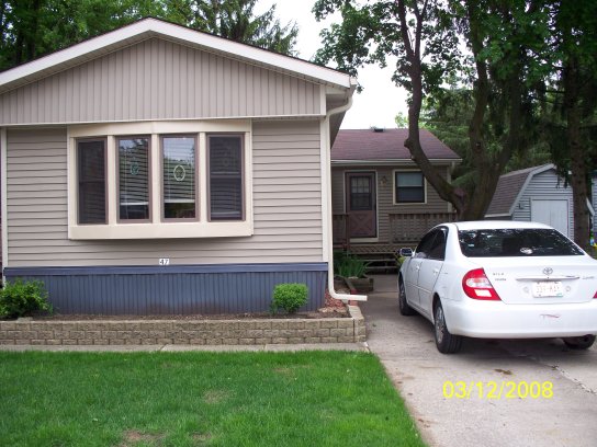 1211-47 Meadow Dr, Sullivan, WI 53178 