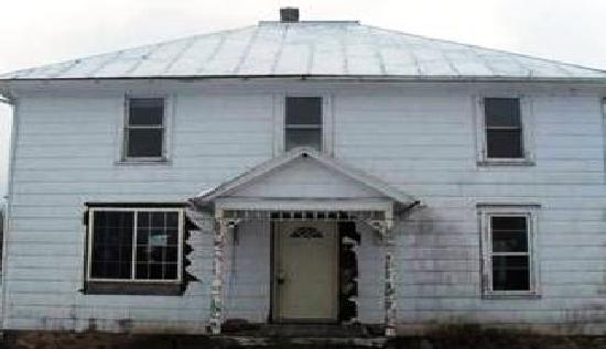 N1518 County Highway X, Weyauwega, WI 54983 