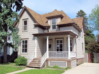 1315 Carlisle Ave, Racine, WI 53404 