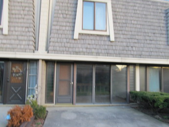 3333 5th Avenue Unit 2-c, South Milwaukee, WI 53172 