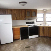 4221 S. 6th st. F-40, Milwaukee, WI 53221 