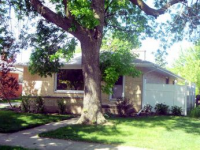 1106 Virginia St, Racine, WI 53405 