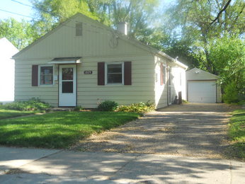 1925 Northwestern Ave, Madison, WI 53704 