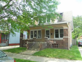1314 Grand Ave, Racine, WI 53403 