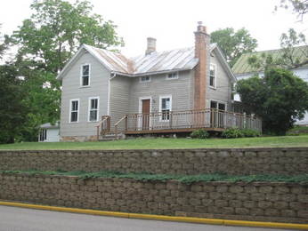 520 Walnut St, Baraboo, WI 53913 