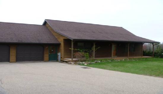 E7277 Horn Rd, Marion, WI 54950 