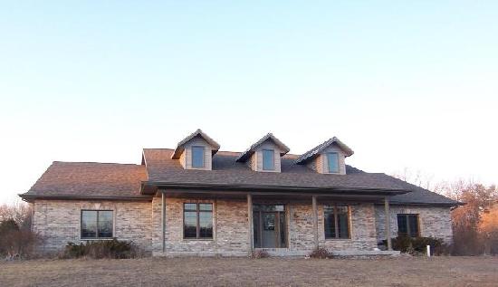 713 Fifth Street, Oconto, WI 54153 