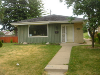 3772 S 35th St, Greenfield, WI 53221 