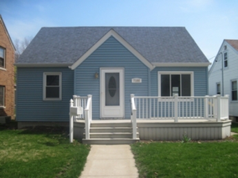 7105 41st Ave, Kenosha, WI 53142 