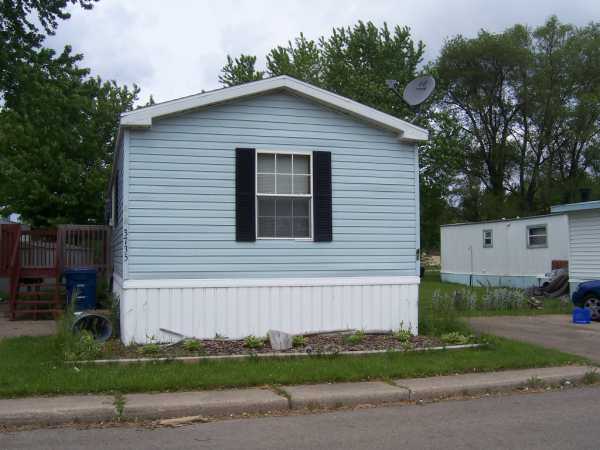 3735 Glenhurst Lane, Oshkosh, WI 54904 