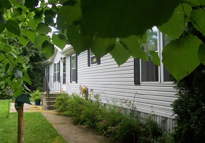 1604 Delaware Dr, Sturgeon Bay, WI 54235 