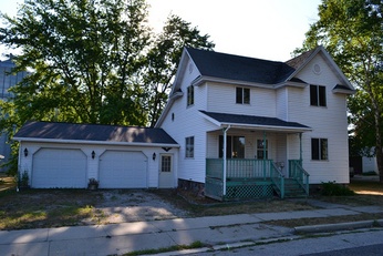 106 Fond Du Lac Ave, Eden, WI 53019 