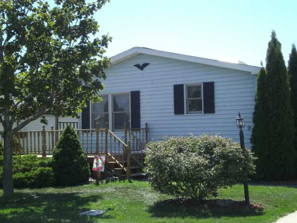 519 Harbor Heights Dr, Waterford, WI 53185 