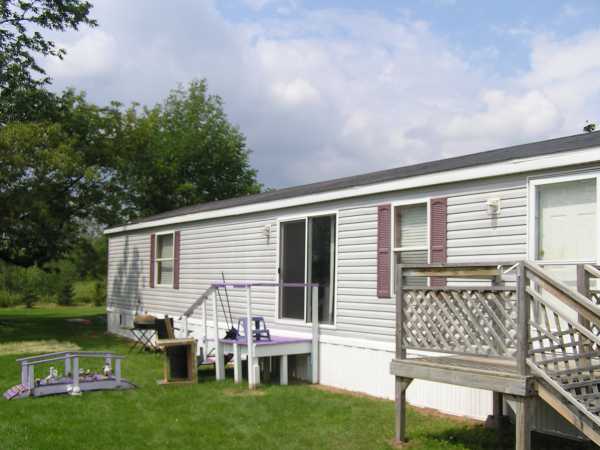 1471 Berdan St, Cumberland, WI 54829 