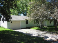 635 Zarling Ave, Oshkosh, WI 54901 