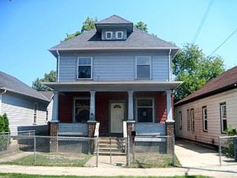 1531 Geneva St, Racine, WI 53404 