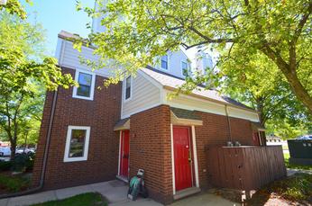 549 Donofrio Dr Unit 5, Madison, WI 53719 