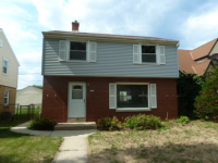 2254 W Roosevelt Dr, Milwaukee, WI 53209 