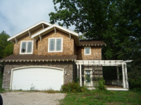 1615 West Shore Dr., Delafield, WI 53018 