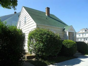 921 Wolff Street, Racine, WI 53402 