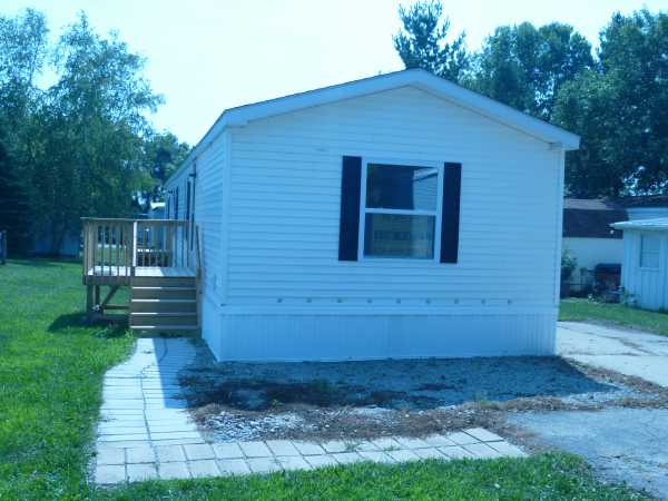 221 Anderson Drive, Johnson Creek, WI 53038 