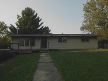 W9468 County Rd X, Sharon, WI 53114 