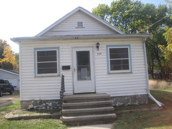 640 State St, Menasha, WI 54952 