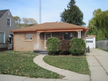 3320 20th St, Racine, WI 53405 