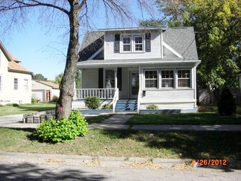 1239 Doty St, Green Bay, WI 54301 