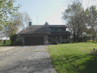 W5243 Lakewood Cir, Sugar Creek, WI 53121 