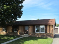 8575 S 15th Ave, Oak Creek, WI 53154 