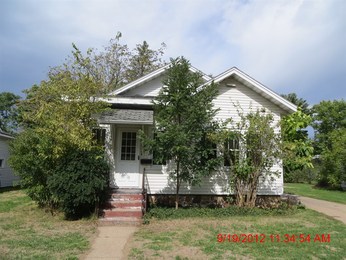 1321 Baker St, Wisconsin Rapids, WI 54494 