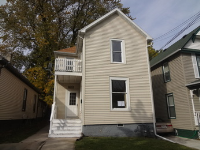 922 Racine St, Racine, WI 53403 