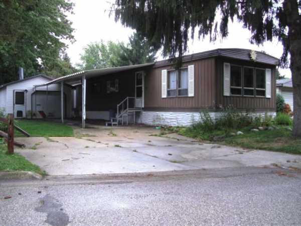 W211-098 Hillview Drive, Sullivan, WI 53178 