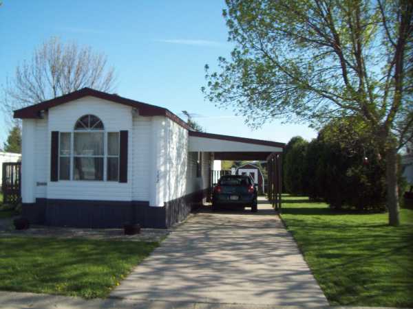 7801 88th Ave. #182, Pleasant Prairie, WI 53158 