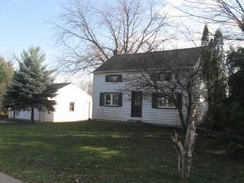 108 Albert Street, Iron Ridge, WI 53035 