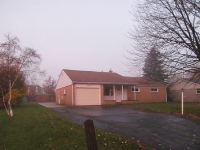 8855 N Iroquois Rd, Bayside, WI 53217 