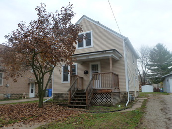 1411 Dakota St, Watertown, WI 53094 