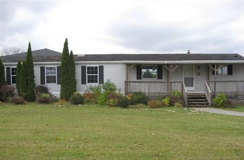 7308 Tompkins Road, Valders, WI 54245 