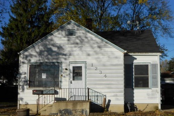 1234 Kentucky St, Racine, WI 53405 