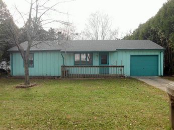 130 Franklin St, Delavan, WI 53115 