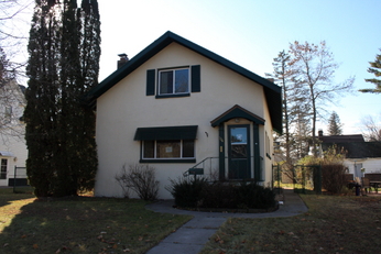 704 E 7th St, Superior, WI 54880 