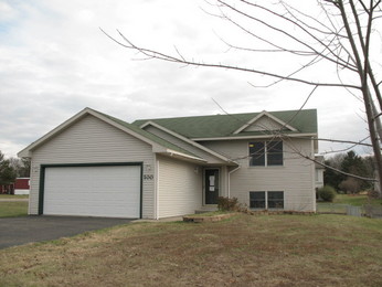 100 French Court, Roberts, WI 54023 